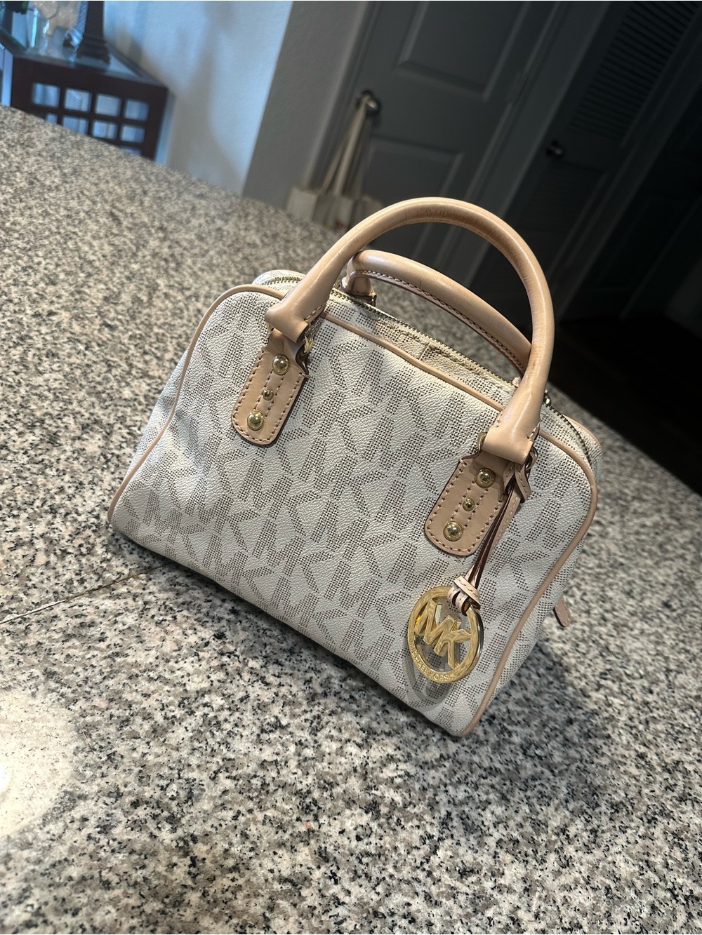 EUC Michael Kors Beige and Cream Signature Mini Satchel